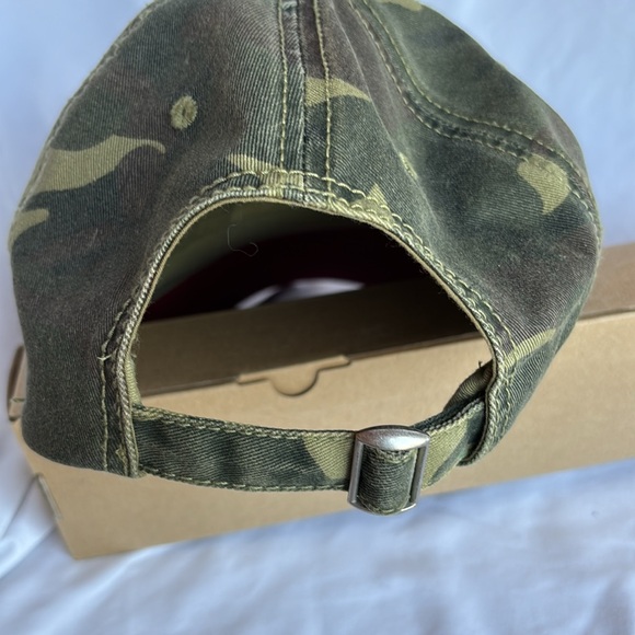 Tail Gate’n Gear Vtg Camo hat red Arkansas Razorbacks Hog Patch on front OS - Picture 2 of 6